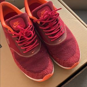 Nike air max Thea’s